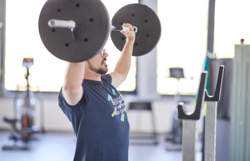 Fit im Homeoffice: 10 Tipps für dein Workout zu Hause